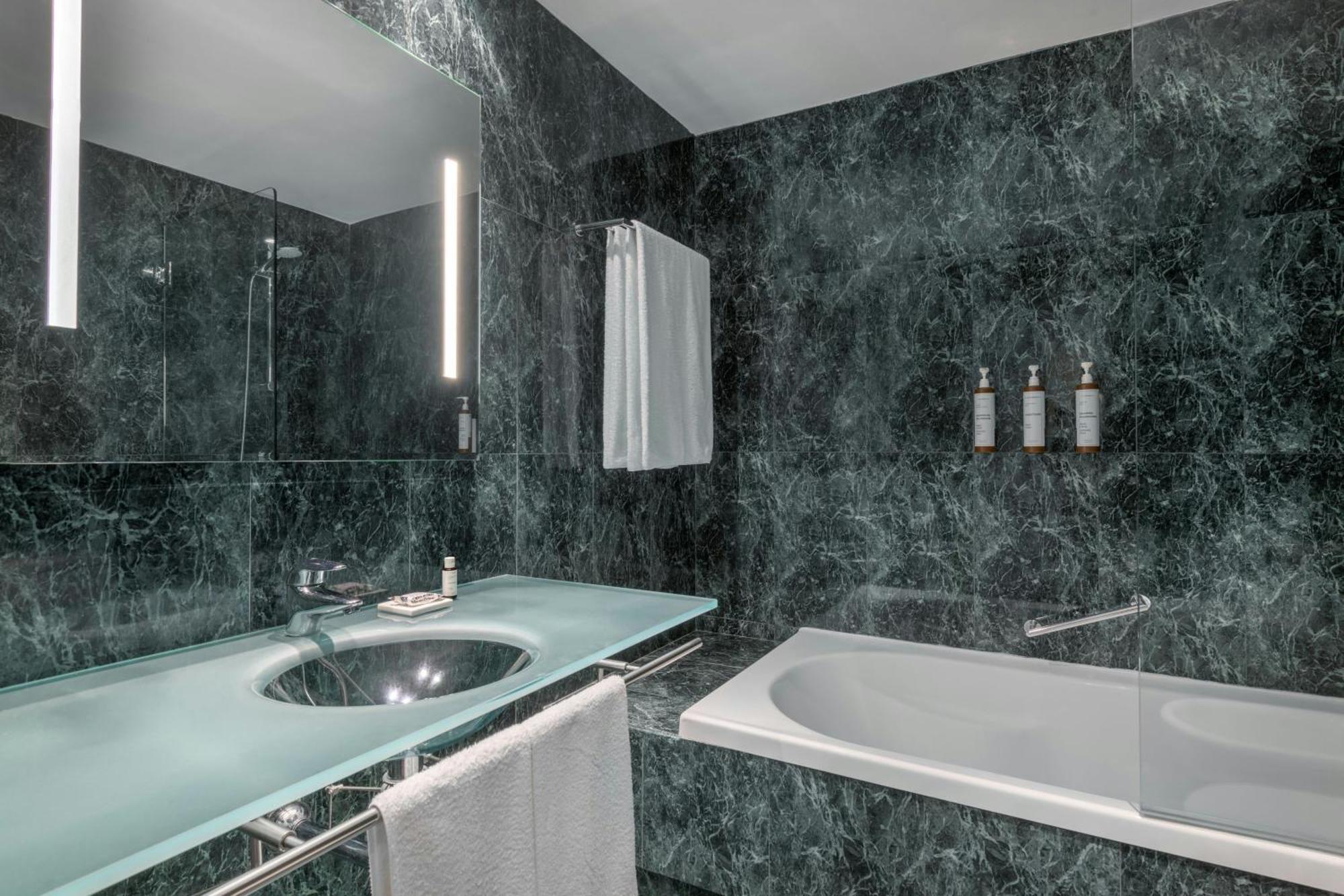 Ac Hotel Zamora By Marriott Εξωτερικό φωτογραφία