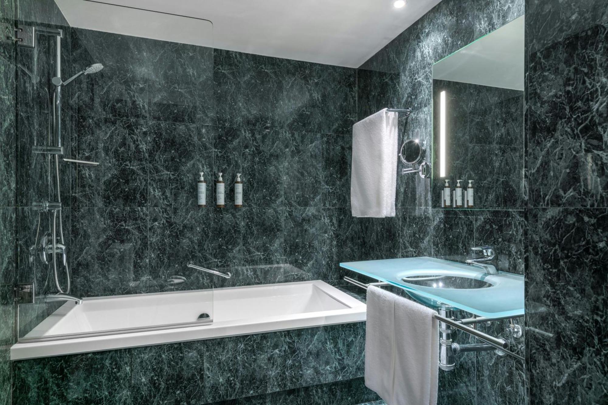 Ac Hotel Zamora By Marriott Εξωτερικό φωτογραφία